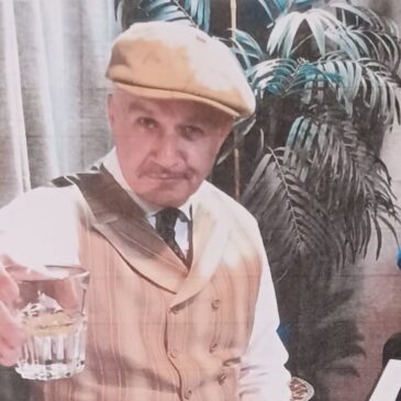 Christian Christl spielt und erzählt